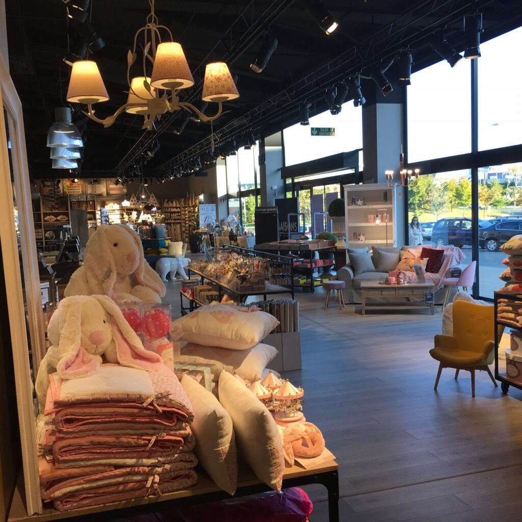 Reforma de local comercial en Pamplona