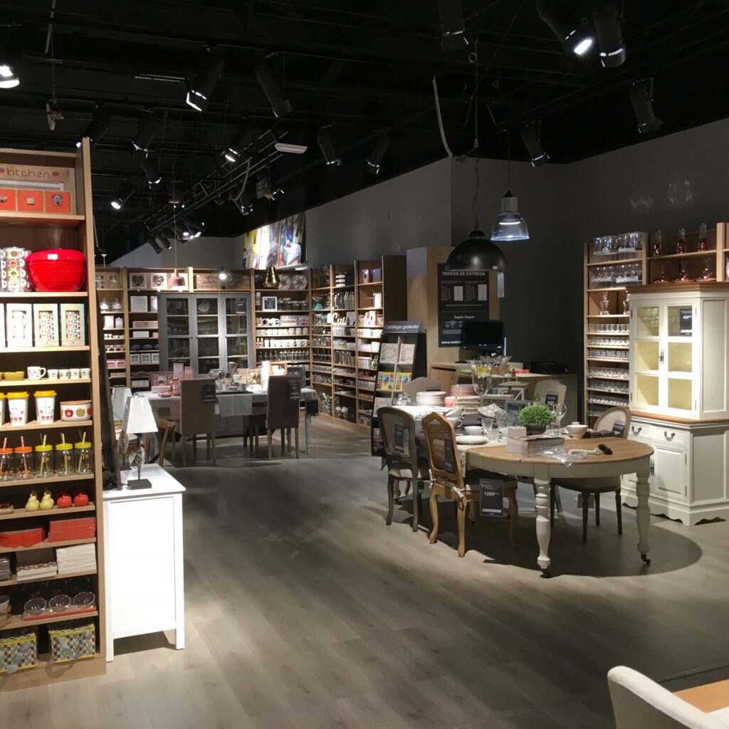 Reforma de local comercial en Pamplona