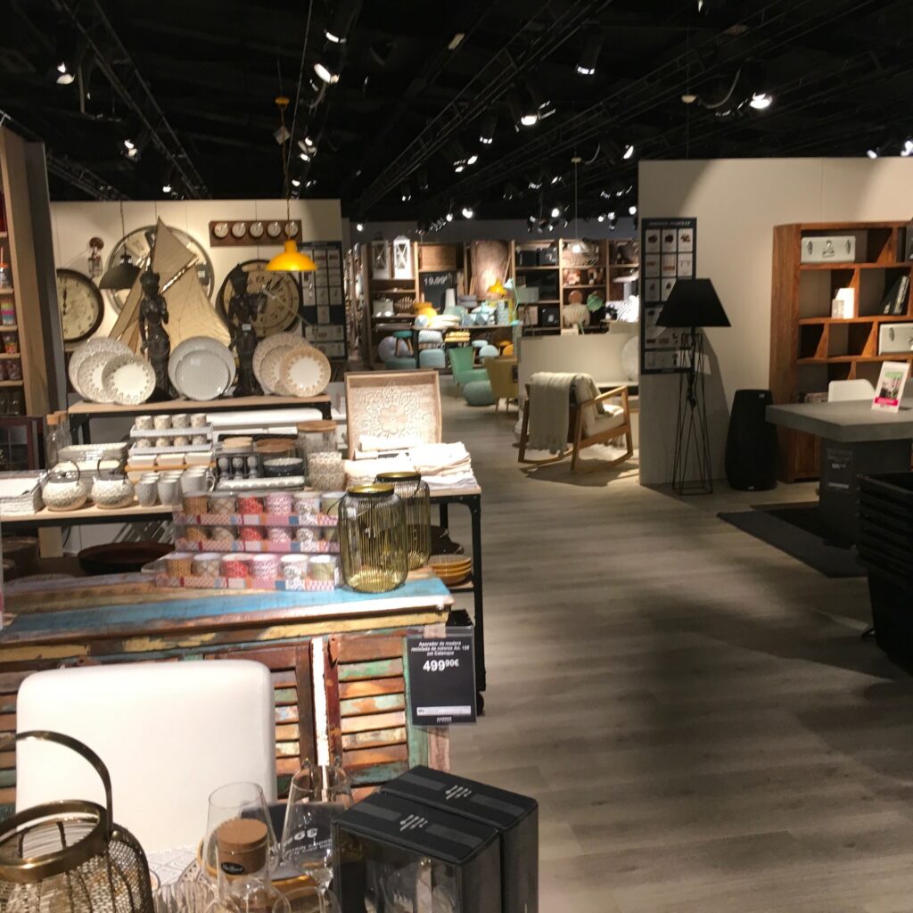 Reforma de local comercial en Pamplona